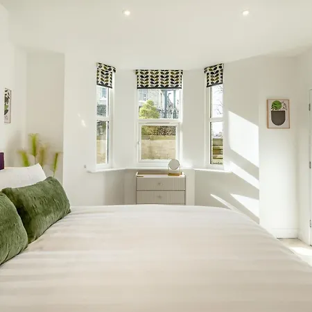 46 Bishopthorpe Road * York